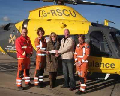 (l top r) Dan Martin, Victoria Barrett , Mrs Hayley Smith, WBro David Smith and Philippa Gibbs