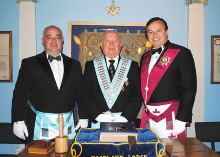 (l to r) Bro Andy Walker, WBro Lloyd Walker & WBro Bruce Walker