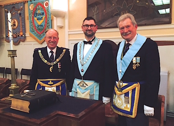 (l to r) VWBro Dr Viv Thomas, WBro Andrew Watson & WBro David Watson