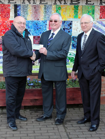 (l to r) Vince Collins (Chairman ECV), WBro Michael Raine (Buckby Castle Lodge WM) & WBro Graham Ballinger (Buckby Castle Lodge PM)