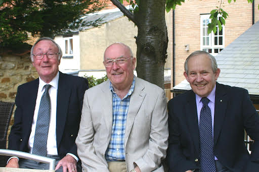 RWBro Barrie Hall PPGM, RWBro Max Bayes PGM and WBro John Rivett PAGDC