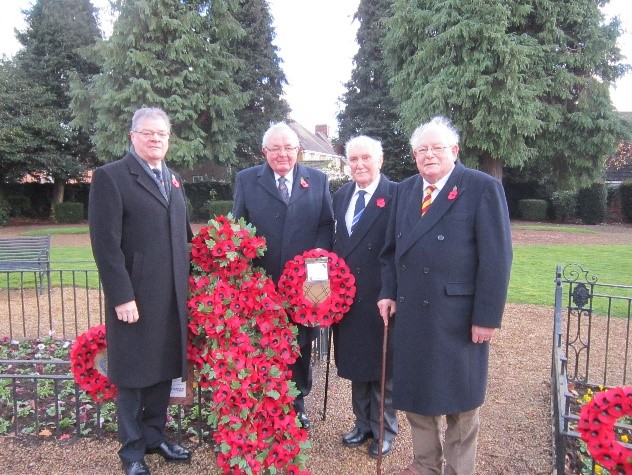 17 11 15 remembrance desborough 3