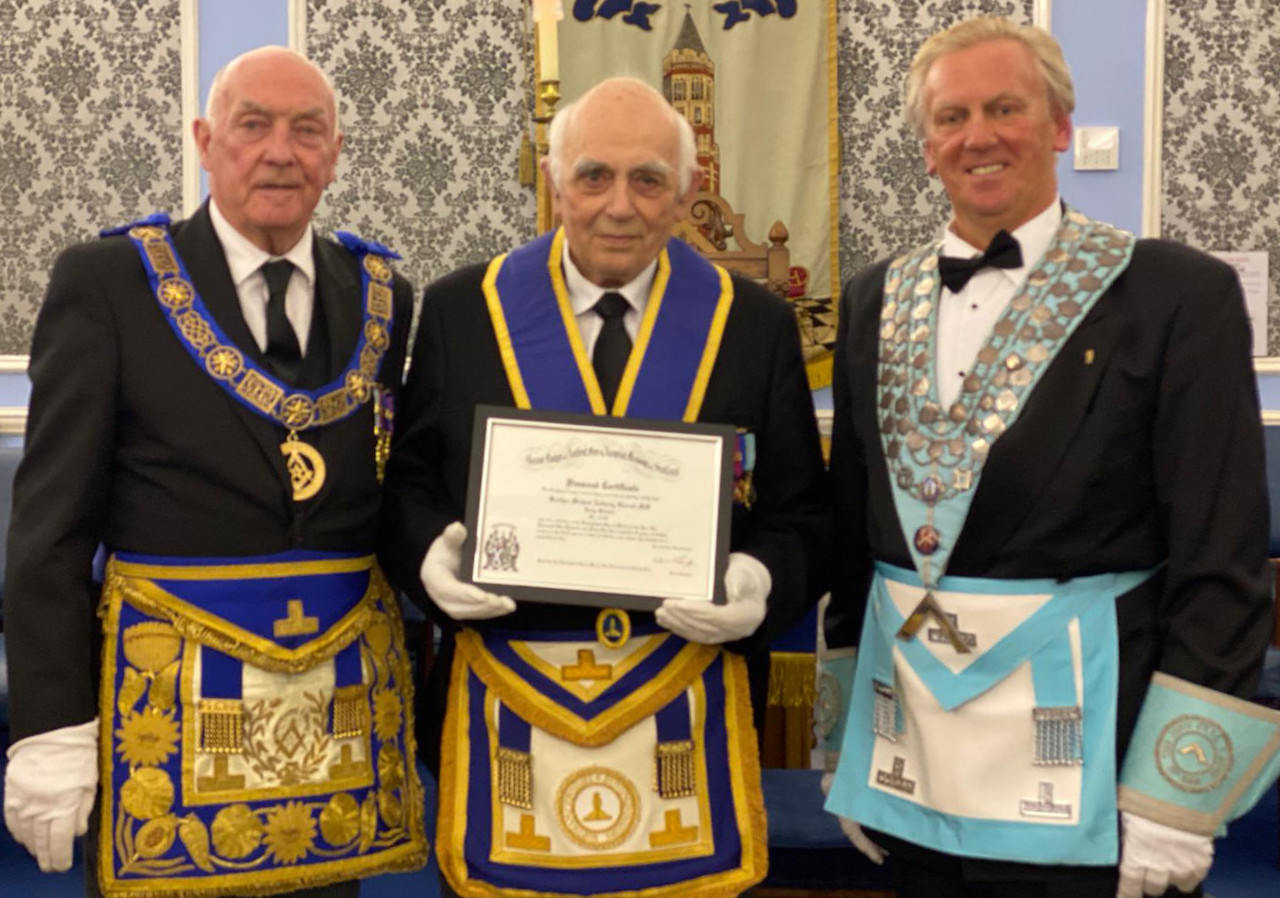 21 10 03 wbro mike gorrod 60 year 002