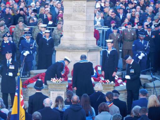 18 11 11 remembrance day brackley 1